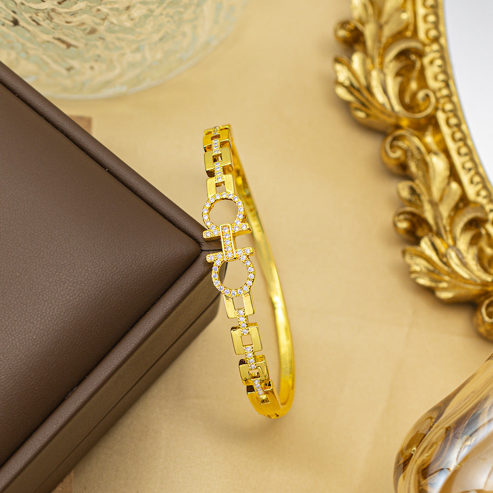 Bracelet female titanium steel fashion non-fading copper inlaid zirconium bracelet niche high-end fashion elegant jewelry wholesale hand jewelry