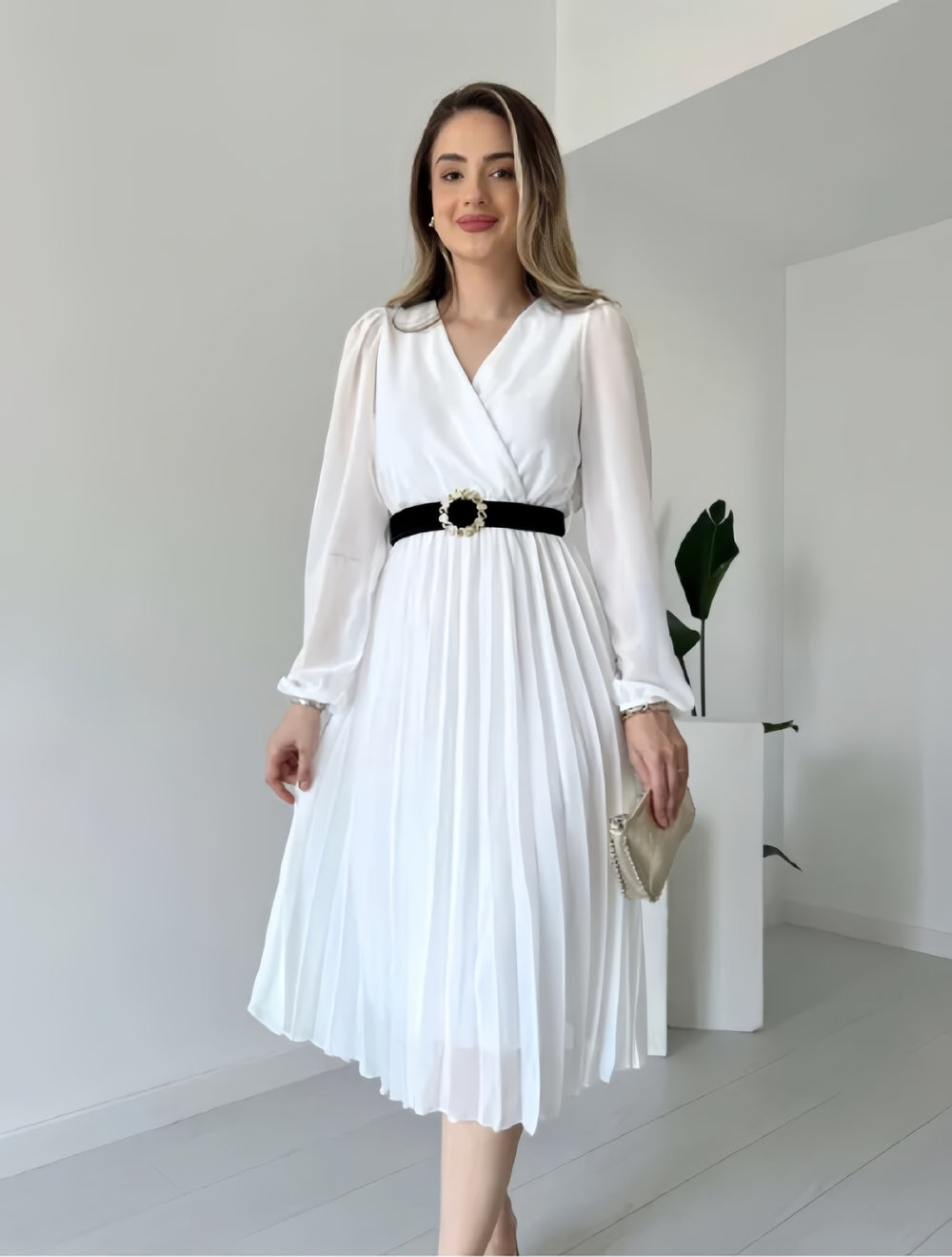 European and american cross-border women's fashion:  autumn new french style solid color v-neck long sleeve cinched waist pleated elegant dress