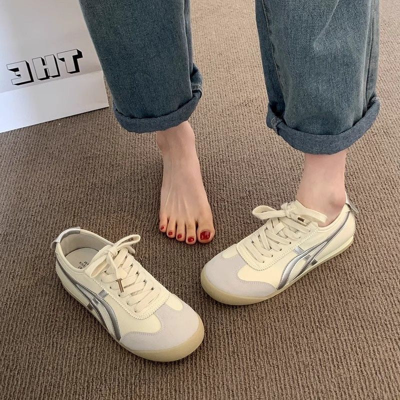 2025 new autumn spring and autumn popular shoes flat-soled Forrest Gump shoes sports and leisure board shoes women's niche ins tide