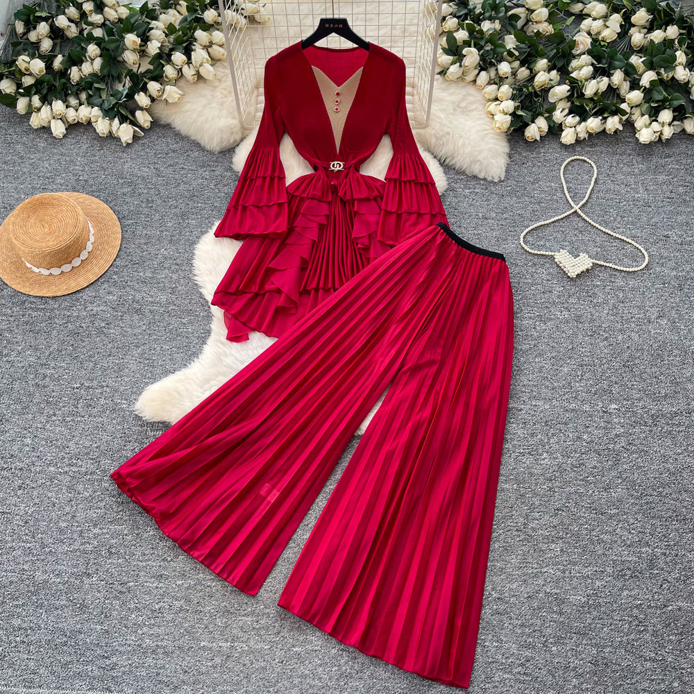 Classy sense of commuting style pleated pleated skirt three-quarter sleeve topshigh waistloose pants women's autumslimming looktwo-piece set