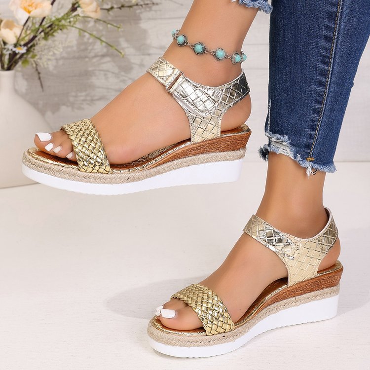 Fashionexportplus size one-piece wedge sandals for women cross-border buckle thick sole woven lightweight beach sandals