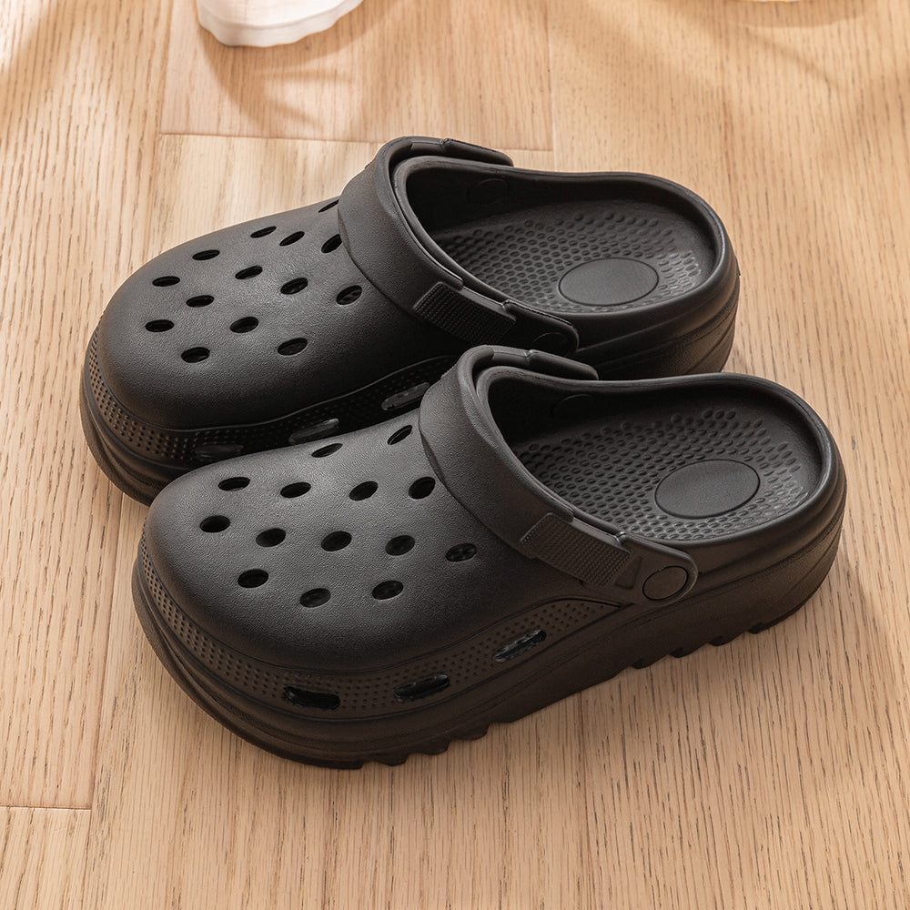 Collection of croc shoes eva croc shoes men's 2025 new beach anti-odor stomping on shit slippers women's summer outer