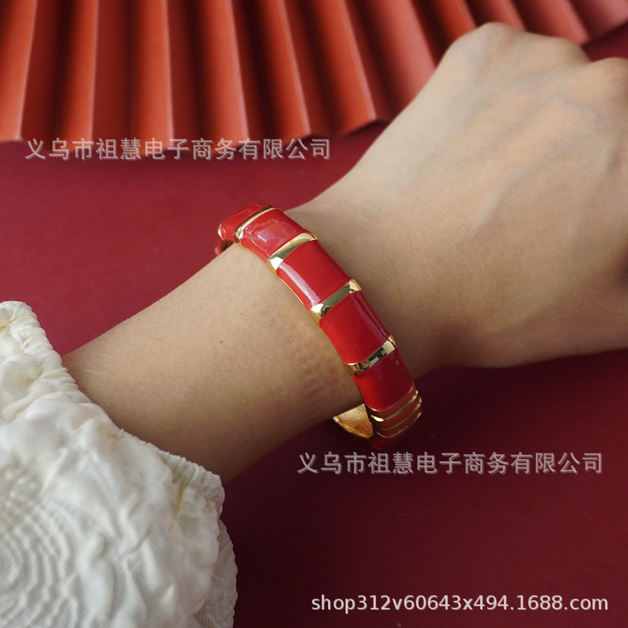 Middle eastern women's elegant spring bangle, vintage ethnic style unique design, christmas gift for girls, birthday present