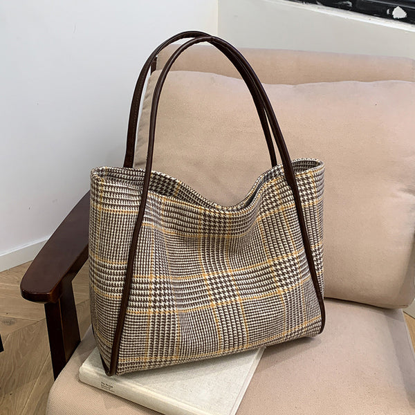 Trend plaid casual contrasting colors fashionable retro mother and child shoulder bag 2025 autumn and winter new high-end underarm women's bag