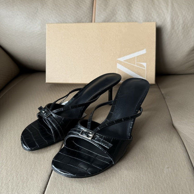 Spanish 2025 summer new arrivals: buckled, embellished, round-toe stiletto sandals - vintage black buckle thong sandals