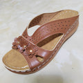 Wholesale women's plus size slippers for export: 2025 summer new arrivals - european and american style wedge heel platform slides with cutout, rivet, and floral embellishments
