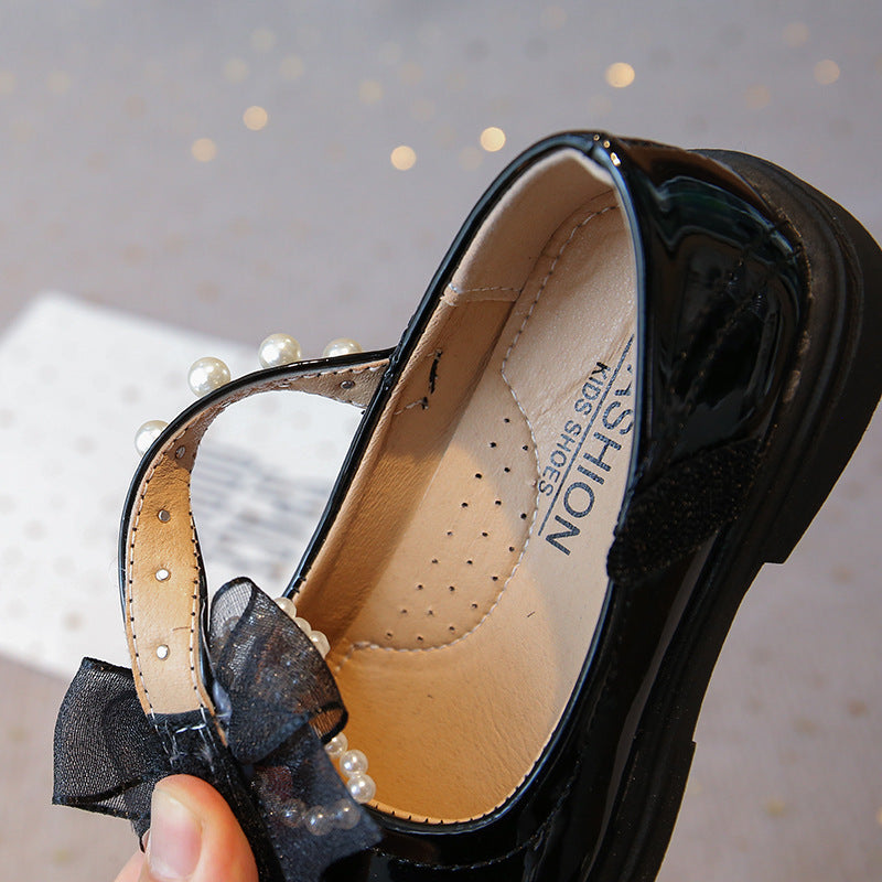 Vancahao kids' black leather shoes -  autumn new collection - girls' fashionable beaded bowknot patent leather princess shoes