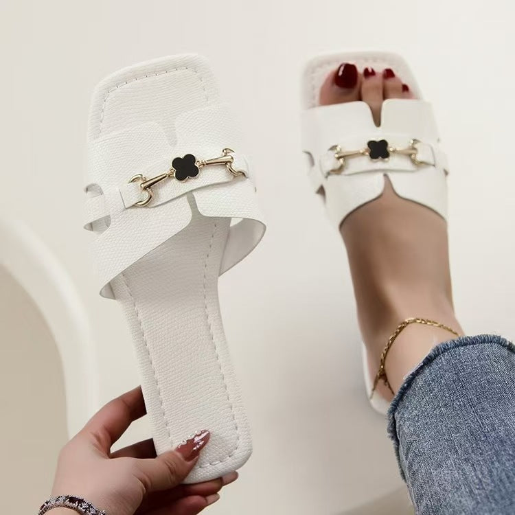 European and American large size outer wear rhinestone metal buckle square head flat bottom slippers women's 2024  summer new sandals slippers