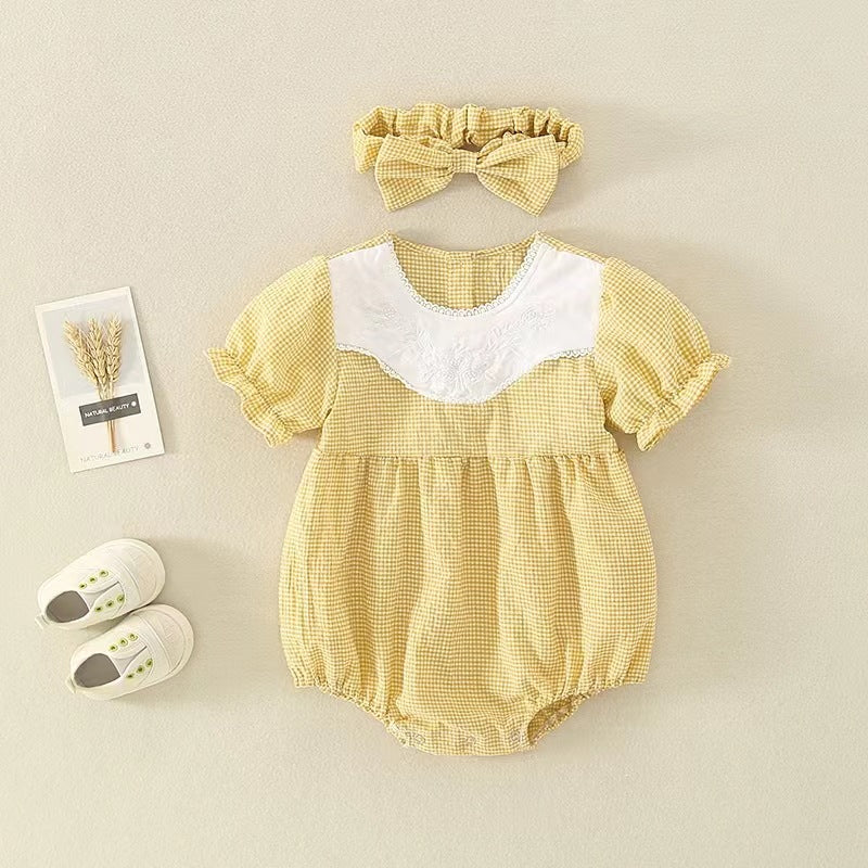 Infant summerk-style plaid girl baby jumpsuit, fashionable short-sleeved khaki new arrival, outdoor bag butt shirt