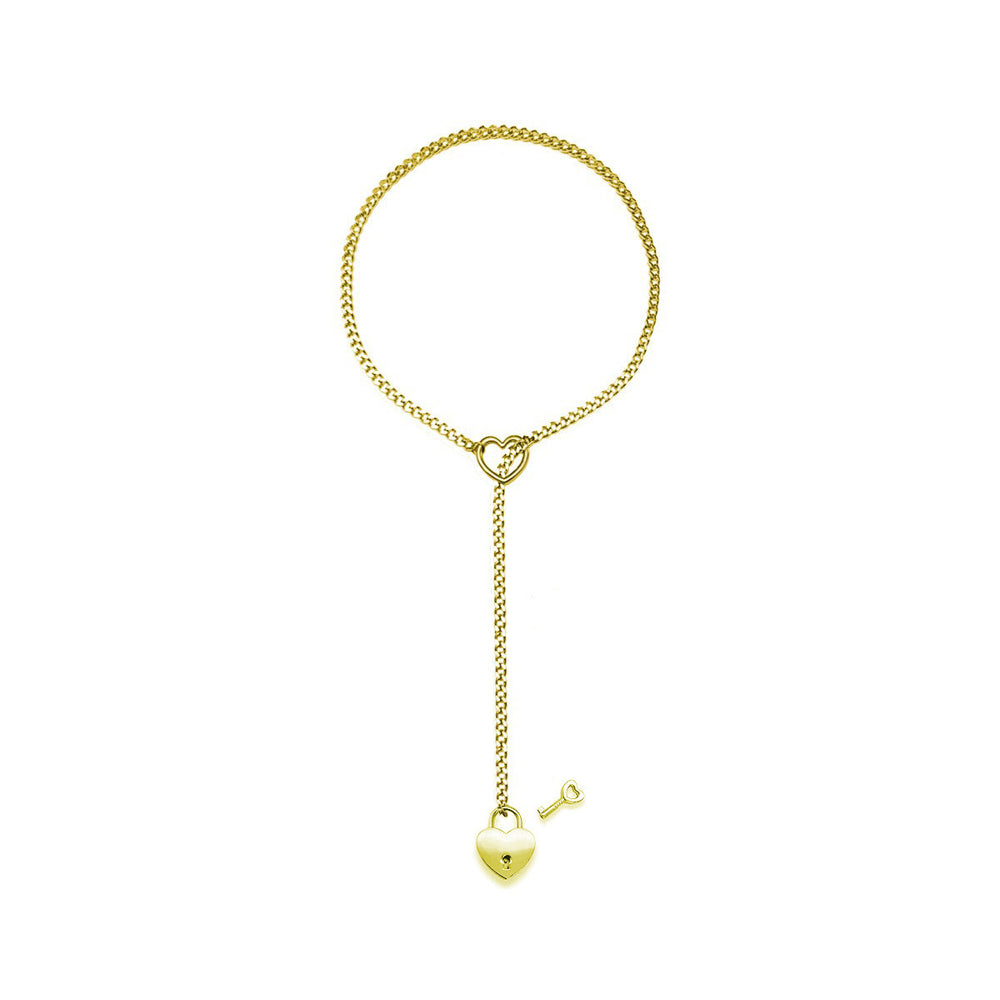 Titanium steel necklace for women, stainless steel clavicle chain with heart-shaped 18k gold plated heart and key charm, hypoallergenic