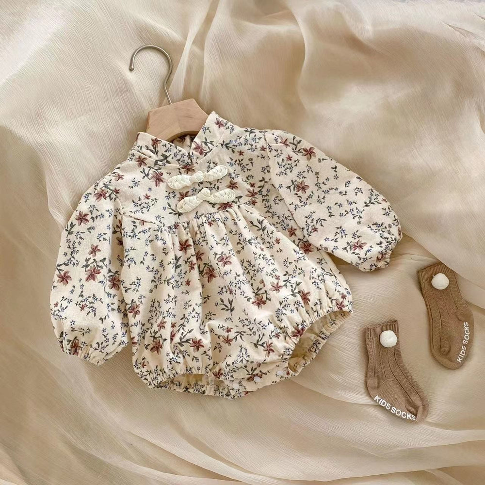 Newborn infant spring autum baby girl floral jumpsuit cheongsam harem triangular bag butt clothes full month crawling clothes trendy