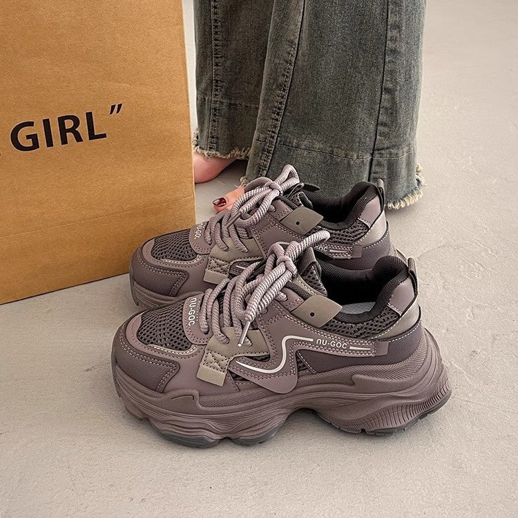 Black chunky platform sneakers for women, 2026 spring/summer new arrival, popular style, versatile casual sneakers for students, slimming and sporty