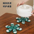 christmas tree solid wood insulation mat, a tree coaster, dining table decoration, creative oven mitts pad, high temperature resistant pot and bowl pad