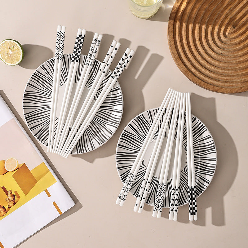Nordic creative ceramic chopsticks - non-slip, anti-mold, high-temperature resistant set - home use, instagram-worthy, high-value tableware gift box