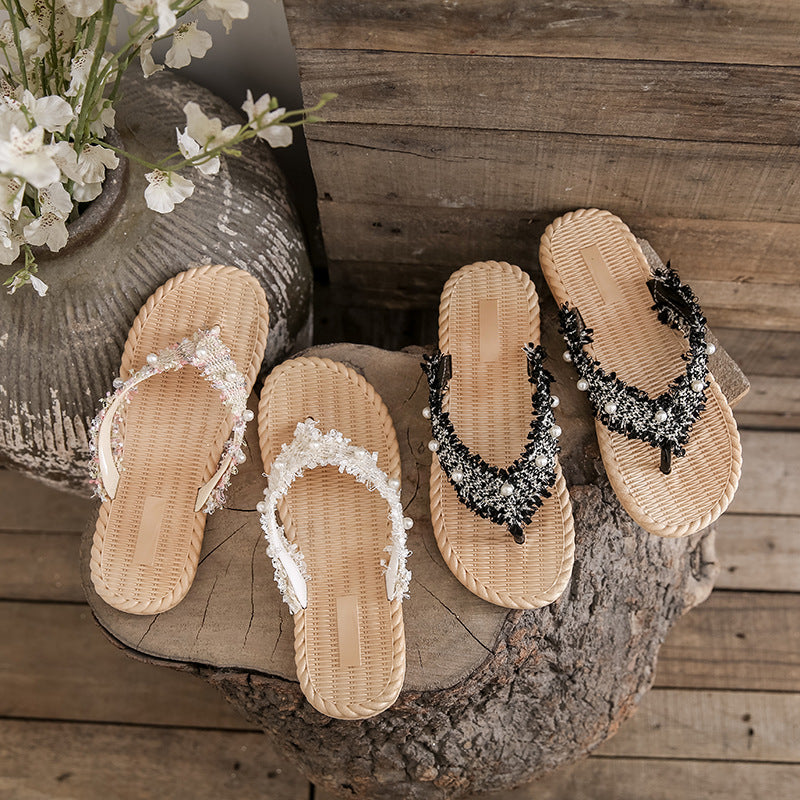 Casual vacation flip-flops for women, new summer outdoor wear, pearl tassel flat flip-flops, non-slip sandals for women