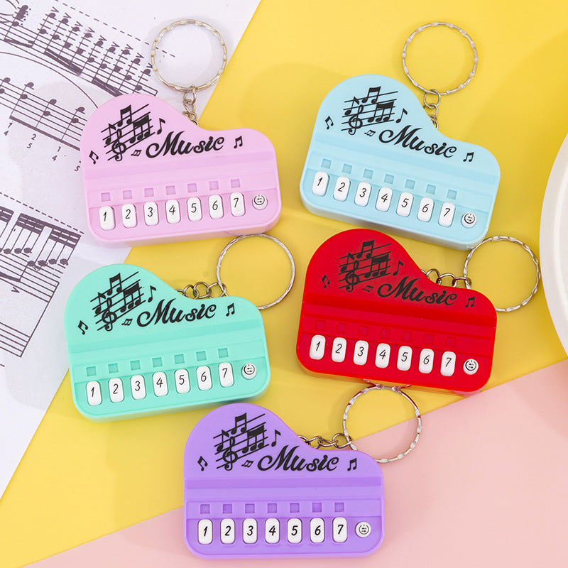 Mini pocket piano keychain - kids' electronic keyboard cartoon keychain pendant - playable, light-up creative toy