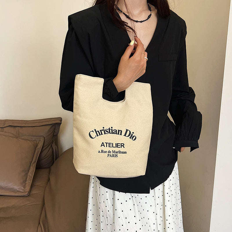 Hand carry out literary canvas to work makeup mommy bag student lunch box bag portable bucket bento casual cloth bag