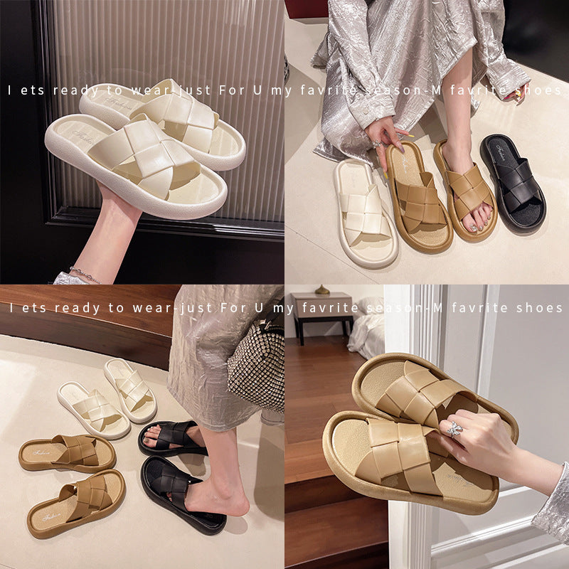 2024 summer new fashion trendy casual outdoor wear one-strap slippers checkered woven flat beach sandals for women