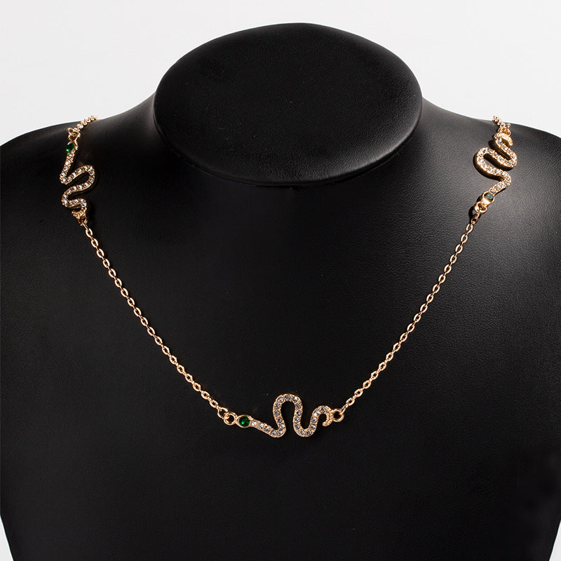 Snake necklace wholesale fashion cross-border autumn and wintersweater necklace women's banquet jewelry fashionstylish full diamond clavicle chain