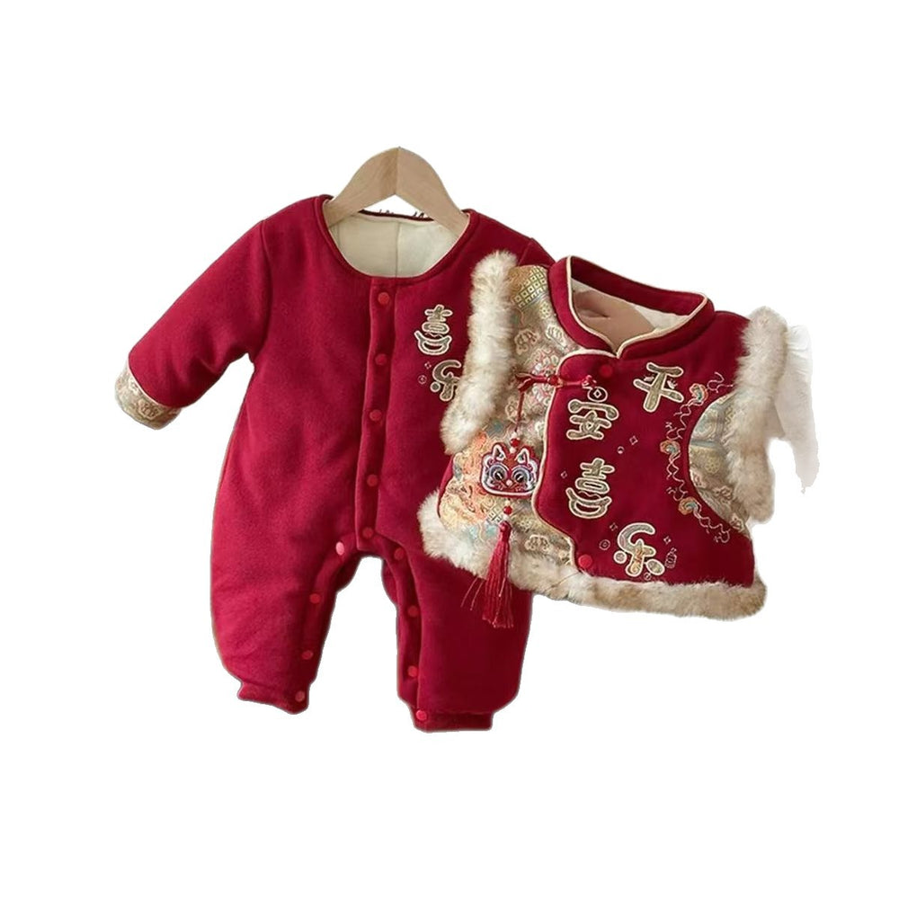 Winter clothes for full moon, 100 days, first birthday dress, red baby new year greetings, festive jumpsuit, baby thickened new year climbing suit