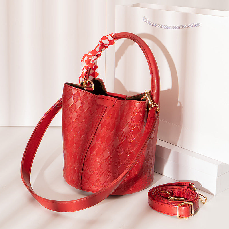 Large capacity bucket bag - 2025 new arrival: high-end, unique design, red bridal wedding bag for women, versatile for spring/summer