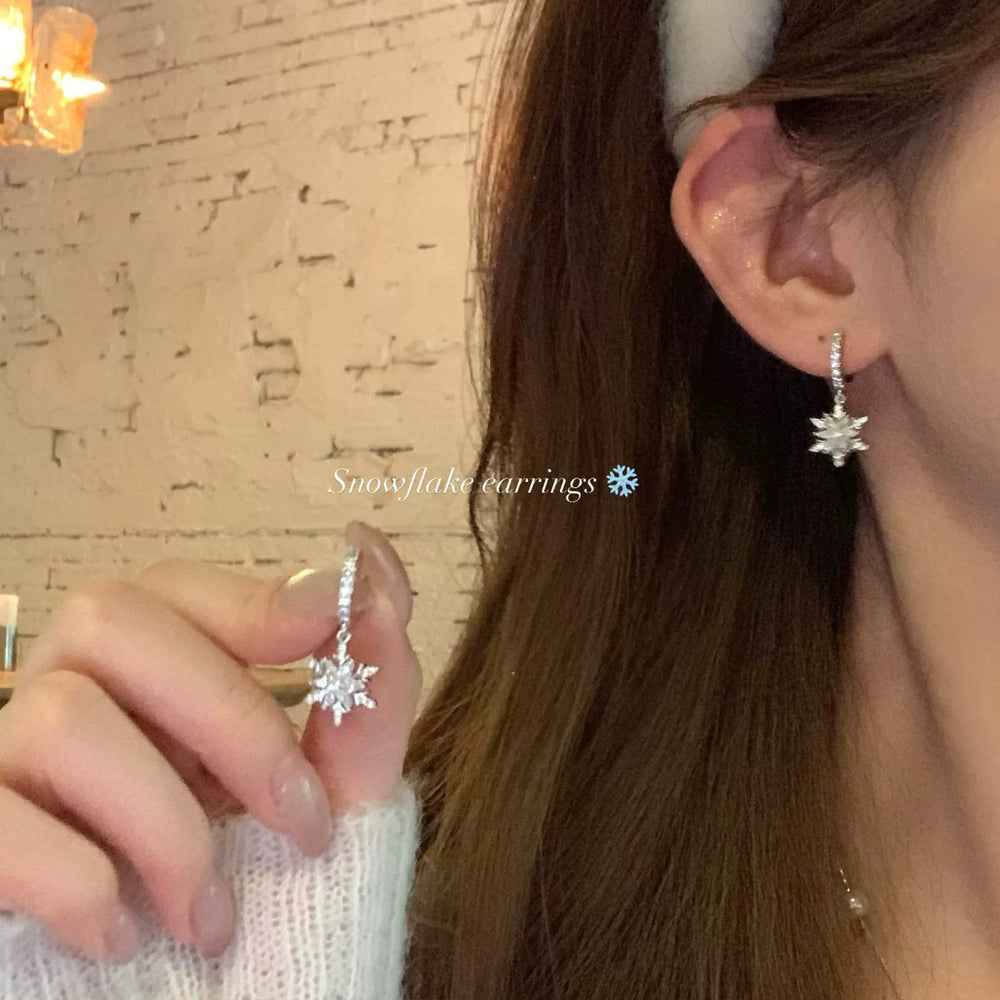 Exquisite sparkling zircon rotating snowflake tassel earrings - women's high-end, elegant, unique, and stunning earrings