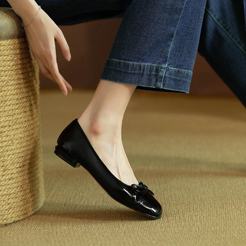 Vintage bow square toe low-cut flats - women's 2025 spring/autumn new collection - patent leather wedding shoes