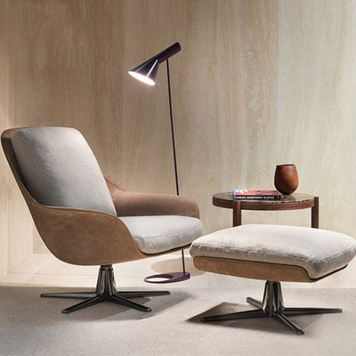 Italian minimalist sofa chair, simple modern design, suitable for apartments, villas, and casual lounging. designer fashion living room chaise lounge