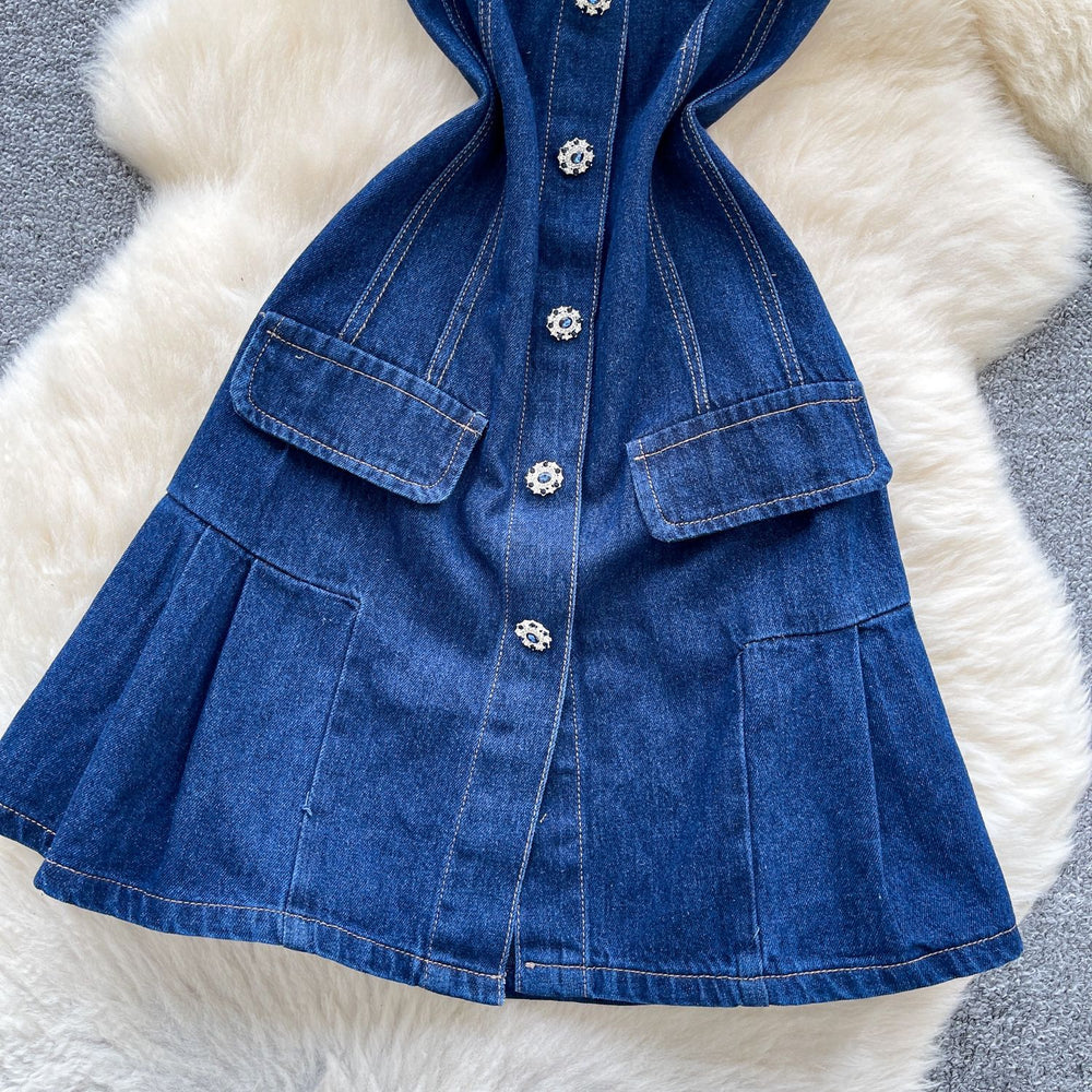 American retro hot girl style sleeveless denim dress - women's summer diamond-embellished slim-fit, figure-flattering, stunning petite mini dress