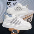 Men's shoes 2025 new winter breathable casual skate shoes versatile thick-soled shoes men's sports student white trendy sneakers