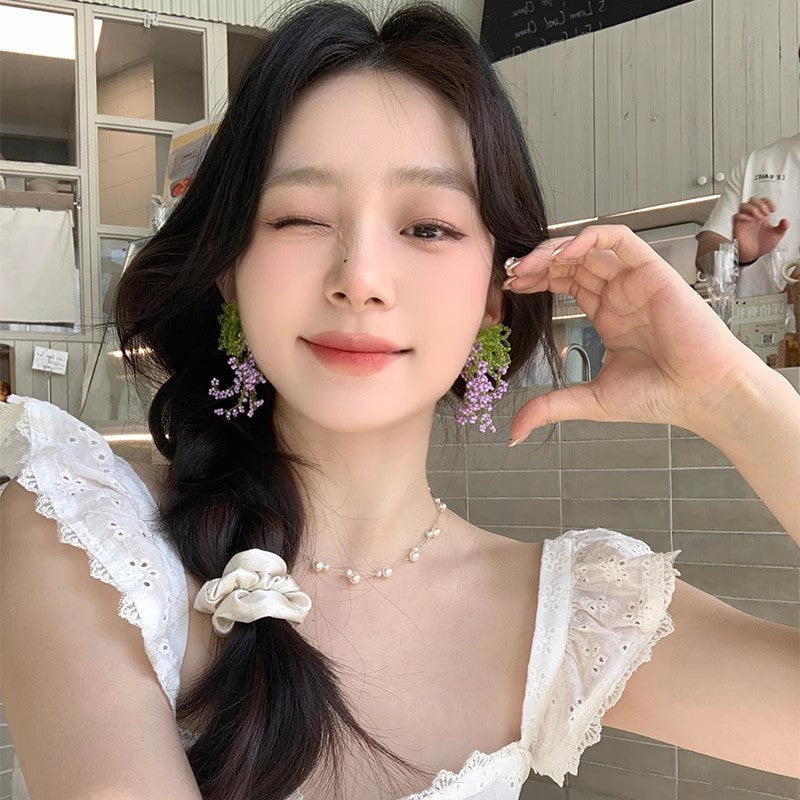 Summer outing green beaded flower tassel earrings for women classy style vacation style earrings exaggerated beautiful earrings