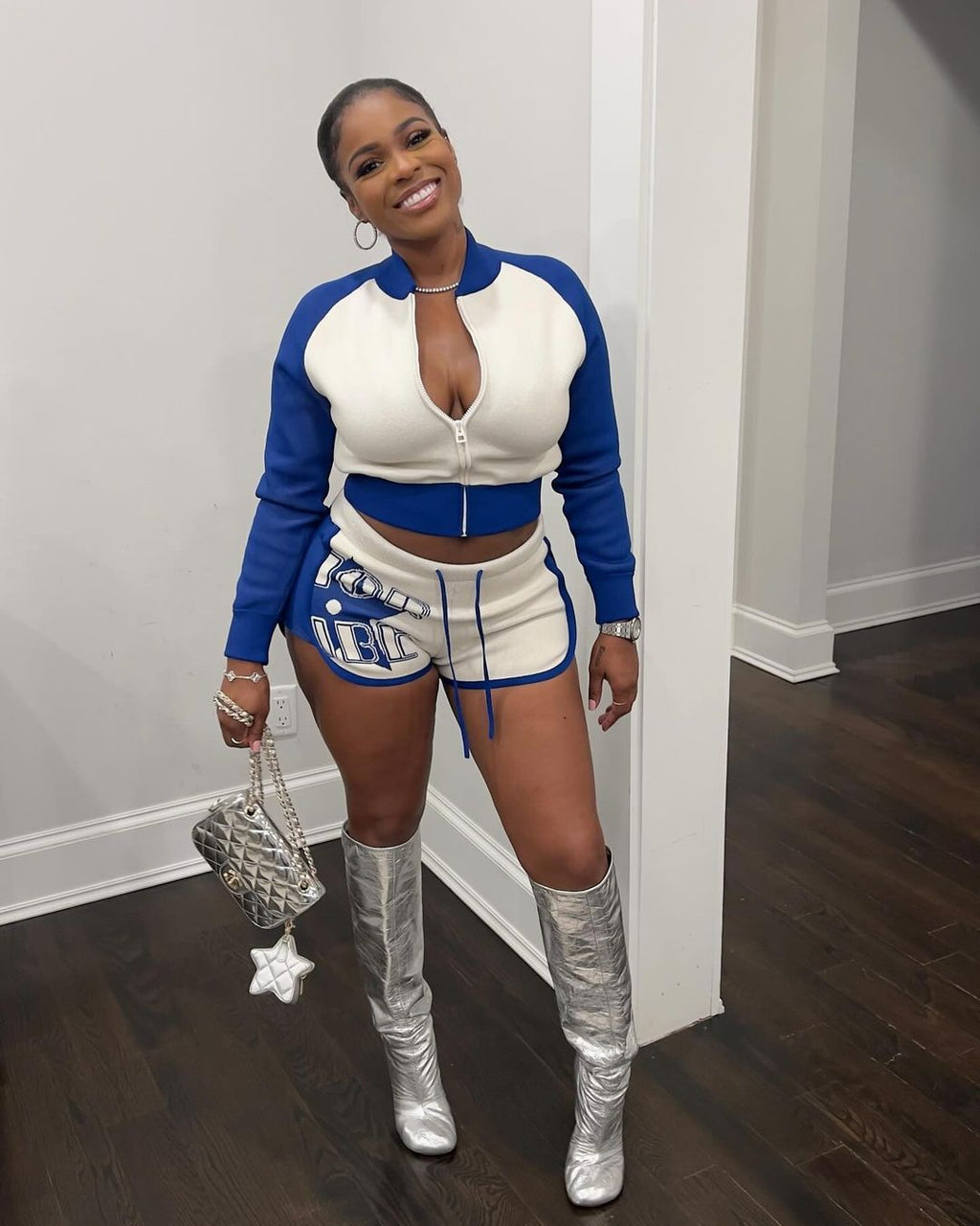 2025 Autumn American Pure Desire Spice Girl Style Color Matching Zipper Jacket Threaded Elastic Slim Long Sleeve Shorts Suit Women