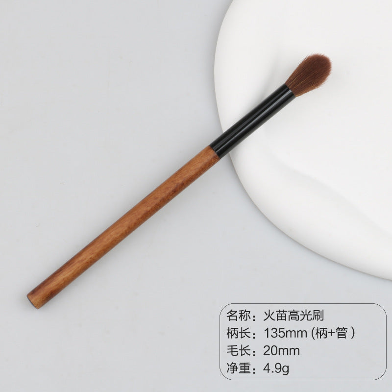 New 14-piece wooden handle ultra-soft bristle makeup brush set - complete makeup brushes for eyeshadow, blush, contouring, and more