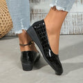 spring/autumn new arrivals: plus-size chunky sole women's flats for cross-border e-commerce. sizes 35-43 available. wholesale options available. dropshipping to  and