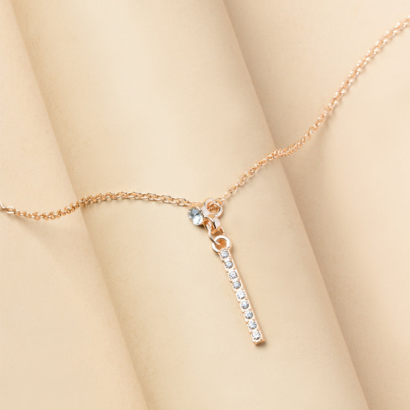 Wholesale autumn/winter sweater necklaces - european & american cross-border e-commerce jewelry, geometric diamond-studded minimalist choker for women