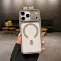 Highly permeable magnetic suction instantly turns into 17 large windows for heat dissipation, suitable for iphone 17pro anti-fall mobile phone case, apple 16 creative case