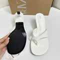 Za's 2025 new french-style thong sandals: elegant and versatile summer footwear