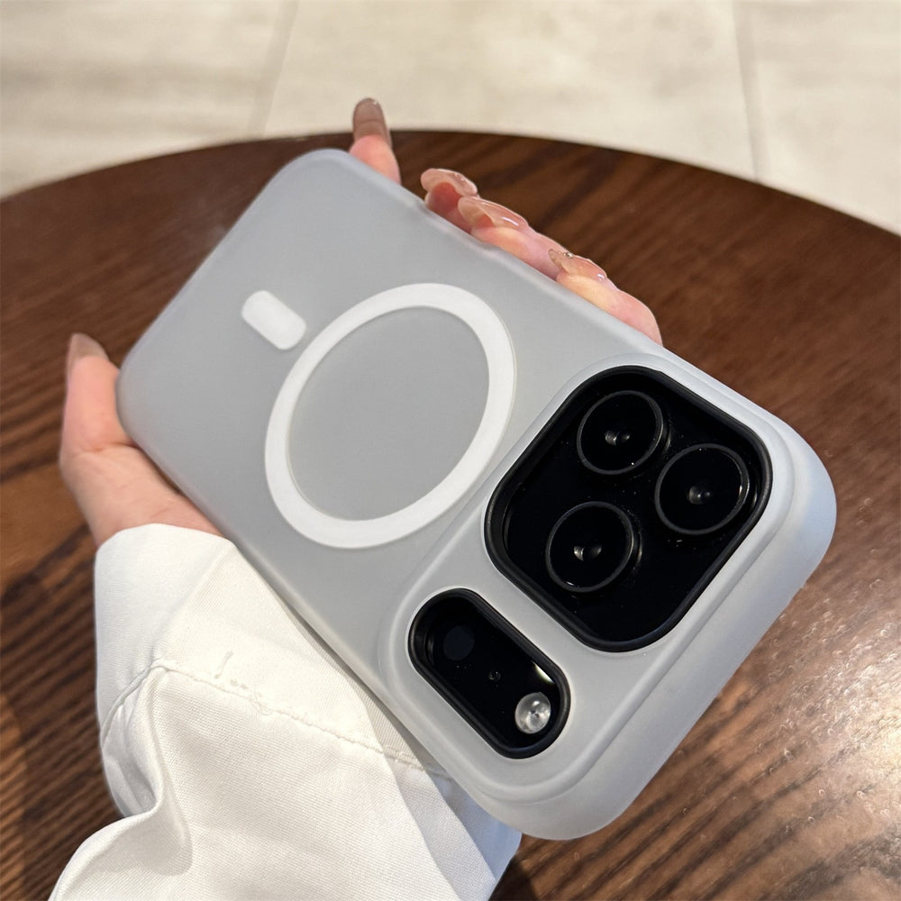 Matte jelly case 2-in-1 apple 17 fashion phone case, compatible with iphone 15, drop-proof minimalist protective cover 16