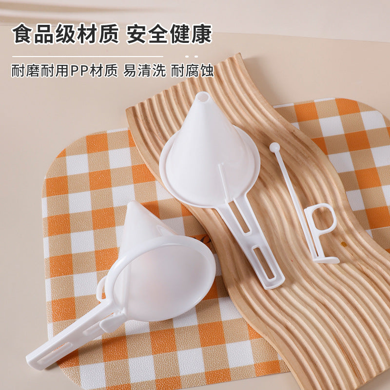 Handheld cake batter separator cream chocolate spout funnel measuring cup baking tool