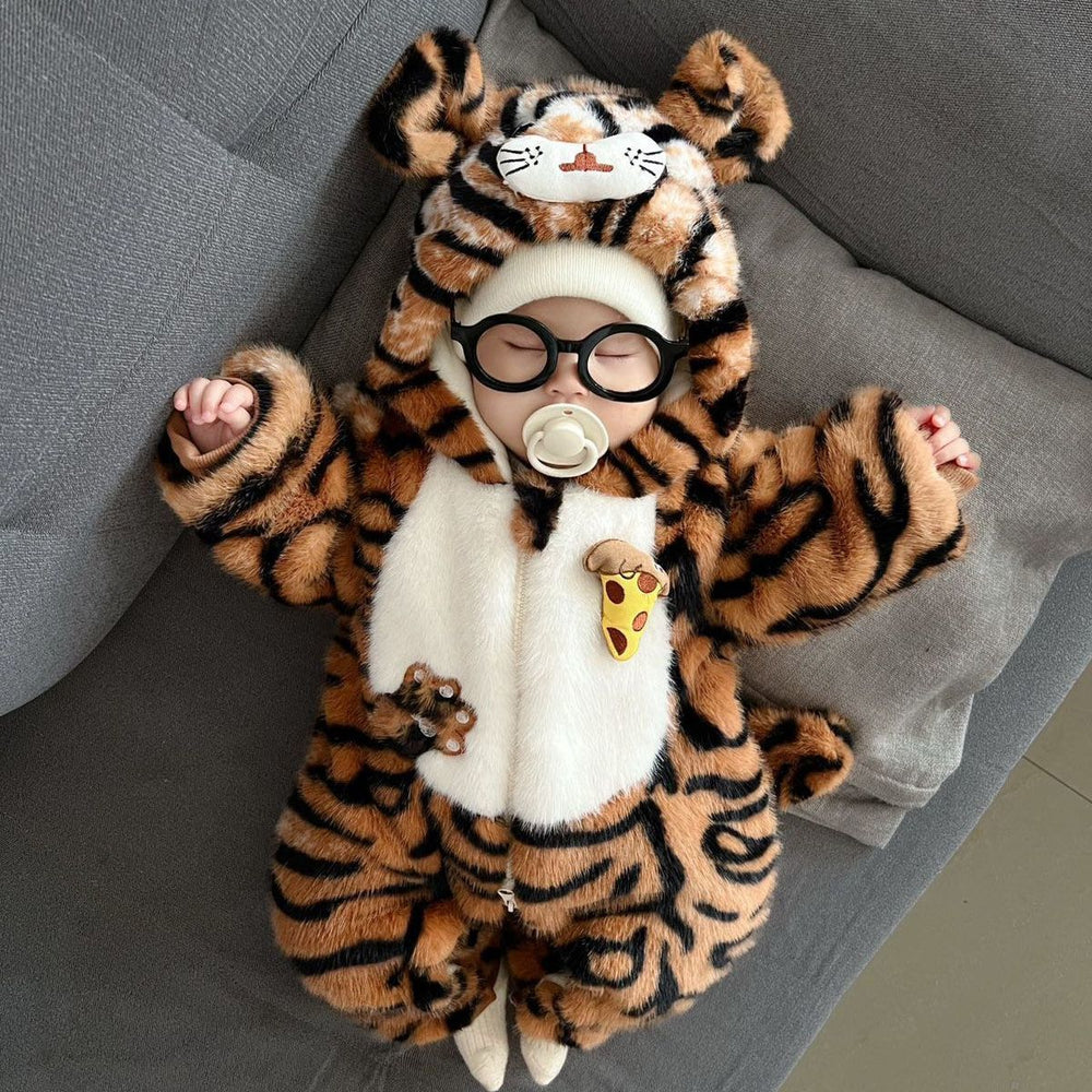 Winter super cute cute outing romper baby winter clothing jumpsuit fleece-lined baby clothes thickened cartoon romper trendy