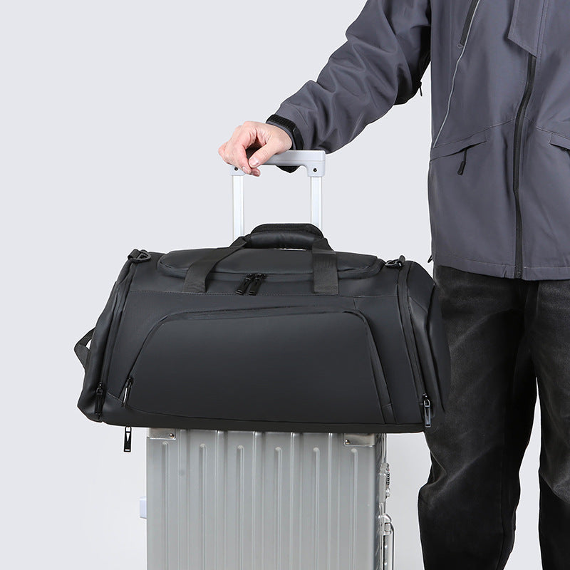 Sports fitness bag men's waterproof large-capacity travel bag portable shoulder messenger bag business travel backpack