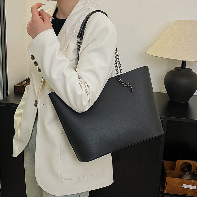 Cross-border bags bags women's 2025 new large-capacity commuter tote bag chain shoulder bag simple portable large bag