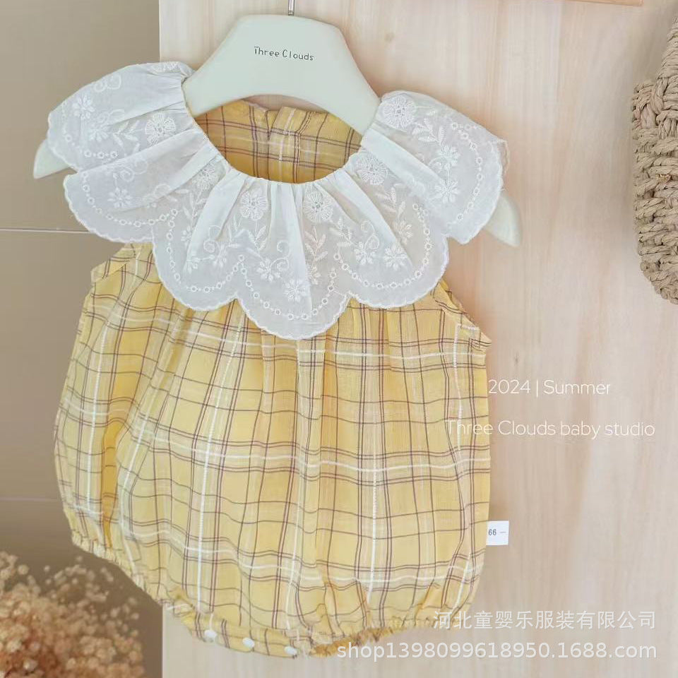 Summer lightweight baby clothes for girls: sweet and stylish plaid triangle romper, sleeveless bodysuit, crawling suit