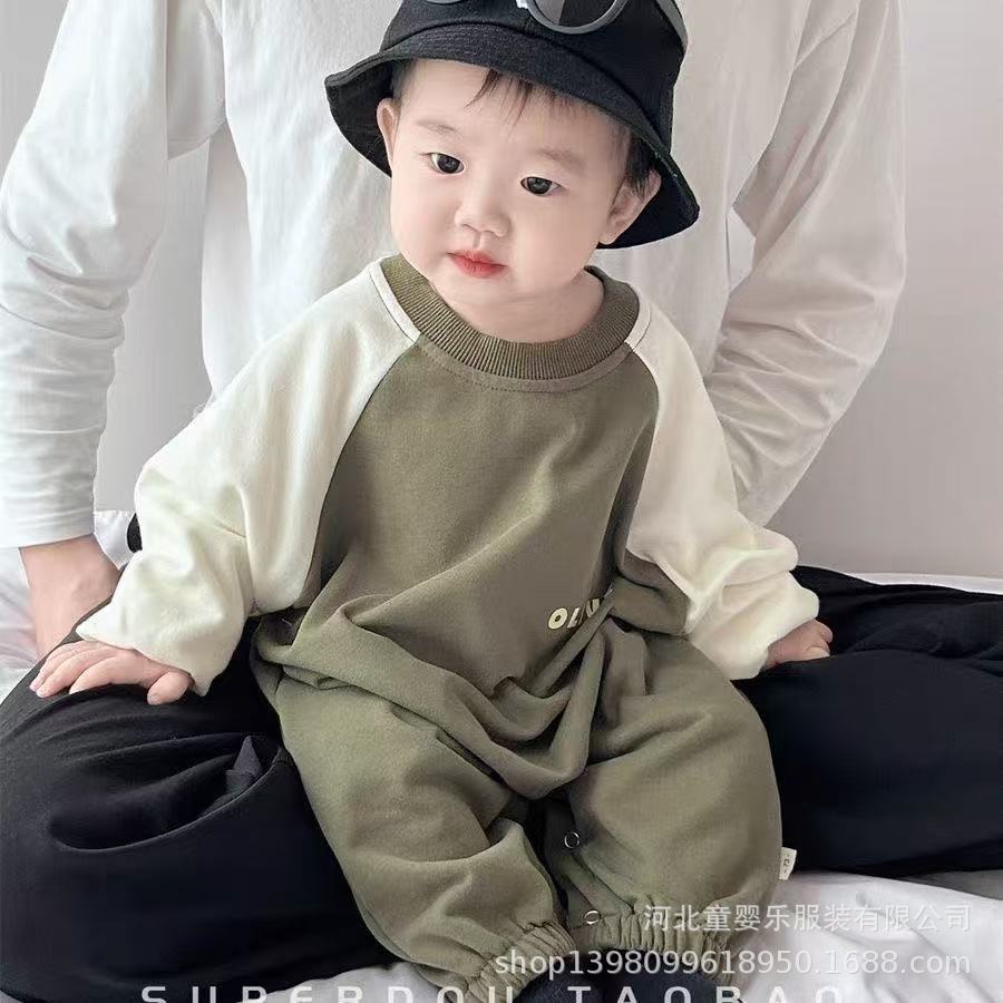 Spring/autumn romper - letter print raglan long sleeve newborn baby outfit - unisex baby jumpsuit - trendy baby bodysuit