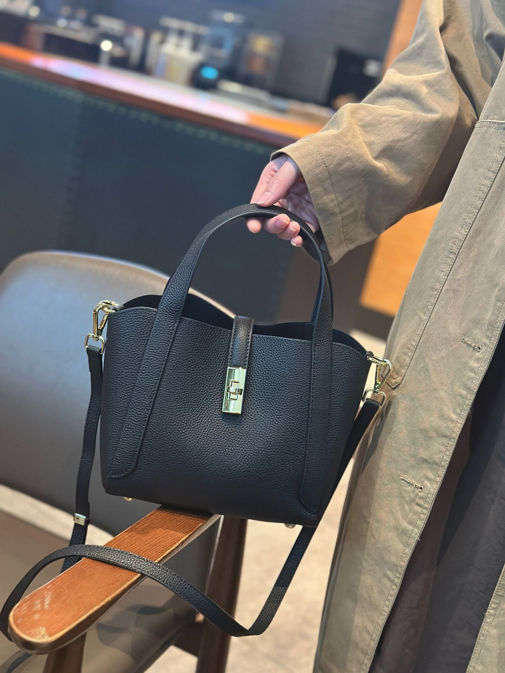First-layer cowhide 2025new arrival vegetable basket bag large capacity bucket bag tote bag shoulder hand-carry cross-body bag for women
