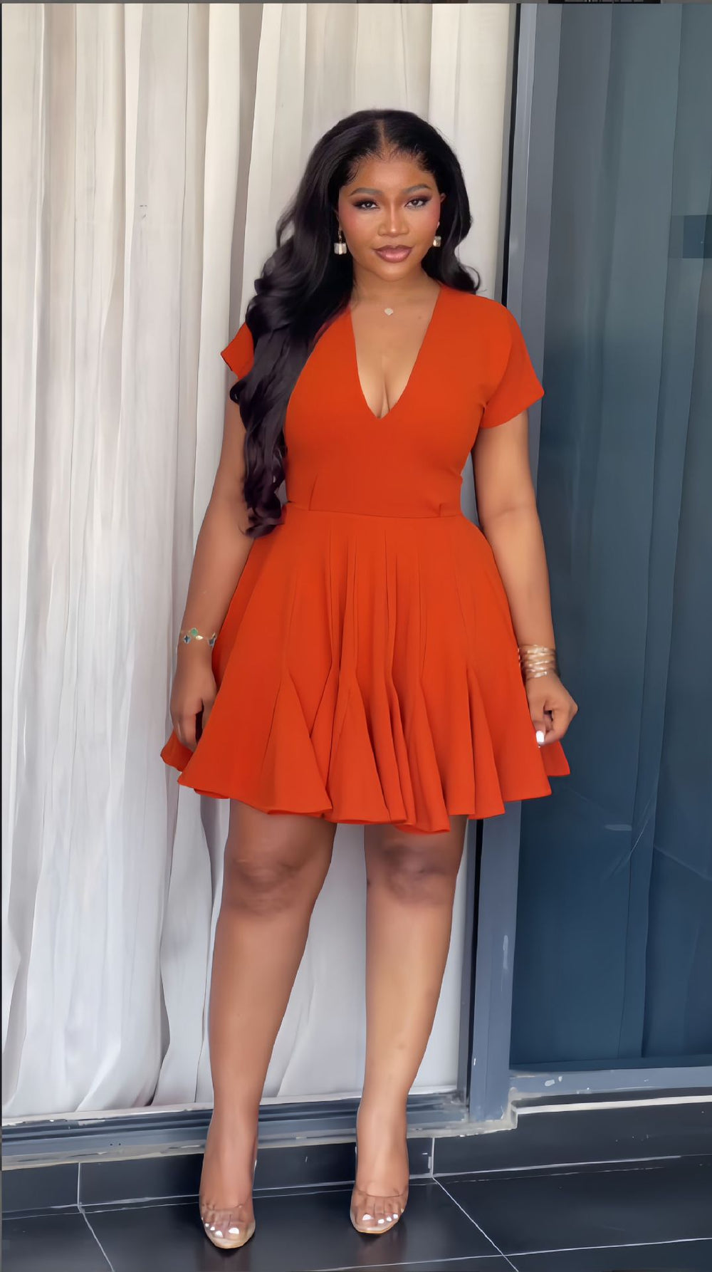European and american cross-border women's fashion:  autumn/winter new collection - solid color short sleeve deep v-neck cinched waist versatile elegant dress