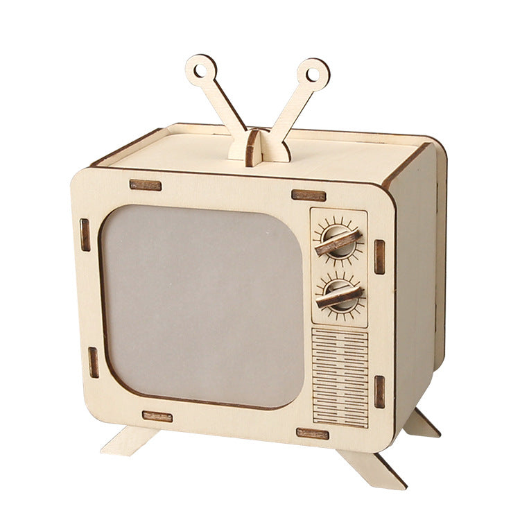 Projection small TV model children primary school students manual DIY assembly technology small production science and technology scientific experiment