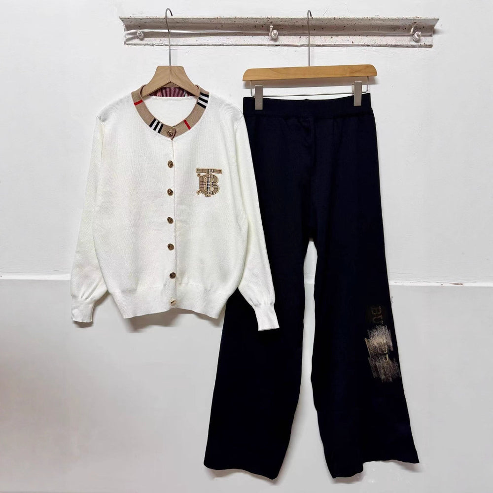 2025 fall/winter new arrival: plaid patchwork crewneck embroidered knit top and pants two-piece set for export