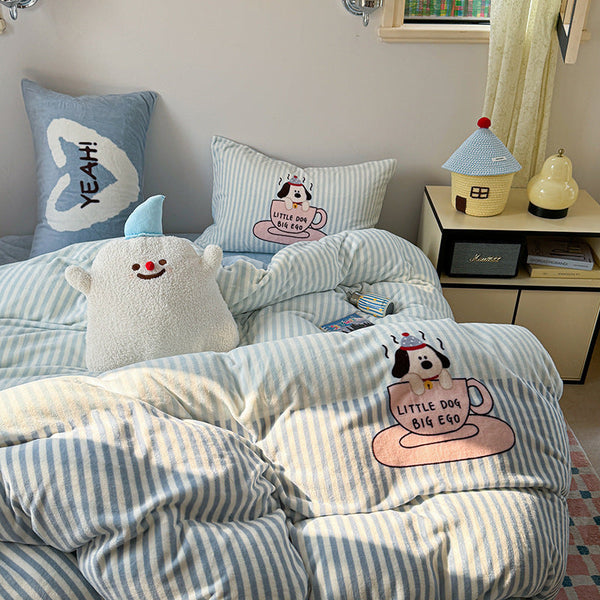 ins winter thickened warm milk fleece girl heart large print teacup dog bed four-piece set coral fleece 1.5