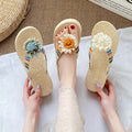 Women's flip-flops: summer fashion, new floral design, height-boosting, outdoor slippers, comfortable, non-slip wedge heel beach sandals